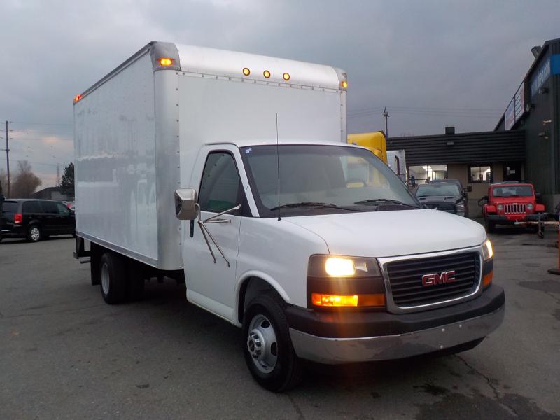 2006 GMC Savana G3500 13.4 Foot Cube Van 6.6 Duramax Diesel | Repo.com