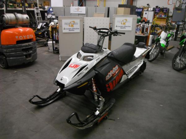 Repo.com | 2007 Ski-Doo Summit Rotax 800R Snowmobile