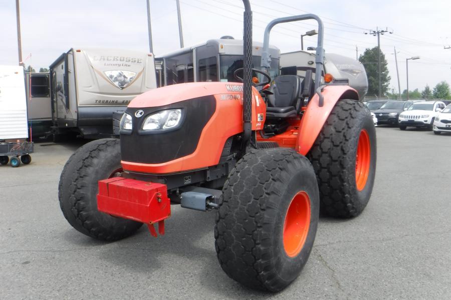 Repo.com | 2013 Kubota M7040D 4x4 Tractor